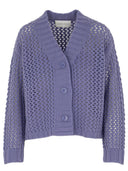 Lochstrickjacke in lila Vorderansicht