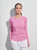 Rib Longsleeve pink-weiß am Model