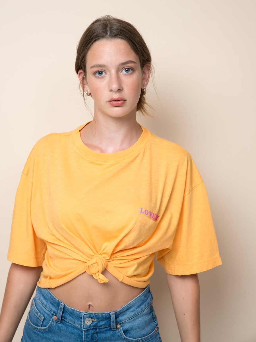 Boxy shirt lovely apricot geknotet