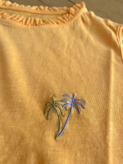 Rüschentop apricot Detail