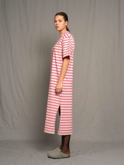 Streifen Kleid in Pink seitlich