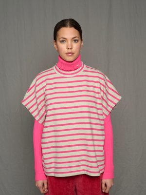 Streifen Shirt in Pink am Model