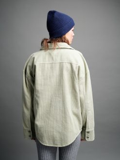 Shacket in Salbei Rückansicht