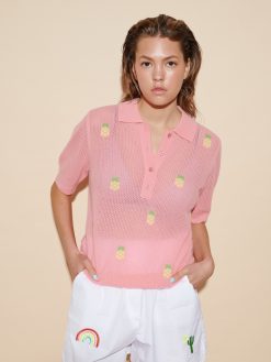 Kaschmir Polo in Rosé mit Ananas auf der Vorderseite