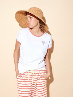 Shirt mit Lurex Palme im Retro Stil am Model