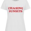 T-Shirt Chasing Sunsets weiß