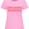 T-Shirt Chasing Sunsets pink