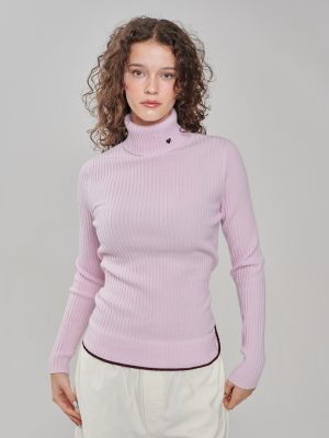 Kaschmir Rippstrick Rollkragenpullover in rosa am Model