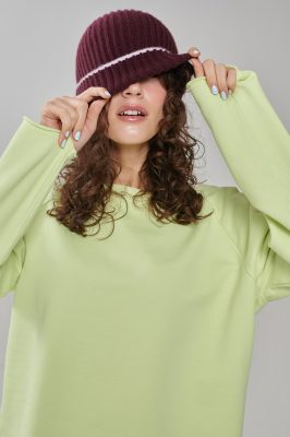 Sweater mit Herz lime und Mütze bordeaux