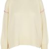 Lässiger Pullover in off white mit Kontrastnähten in pink